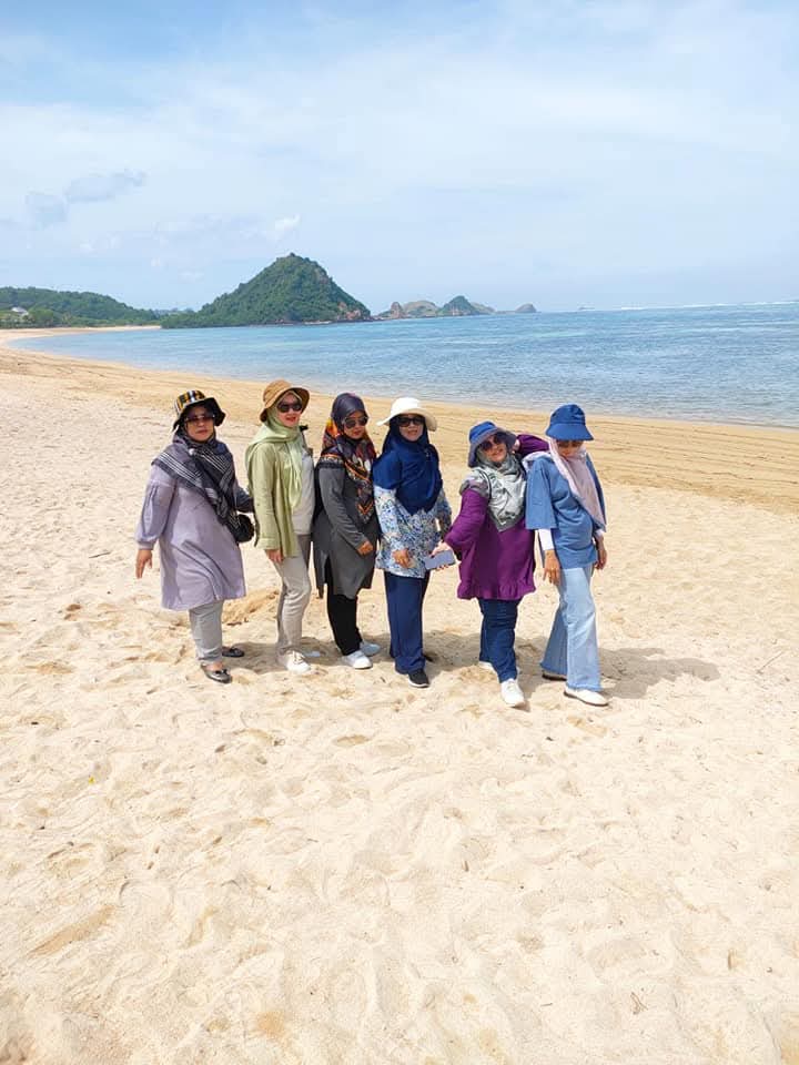 Explore kuta mandalika